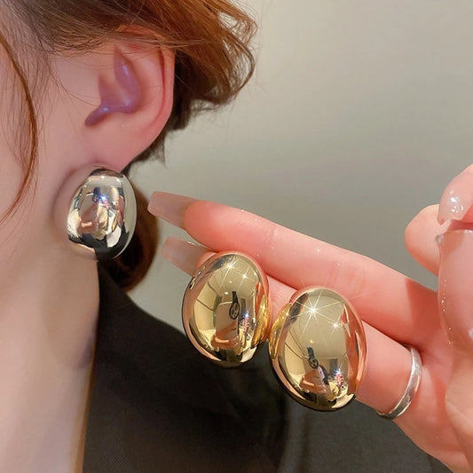 Hollow Oval Stud Earrings - Exquisite Metal Smooth OL Style