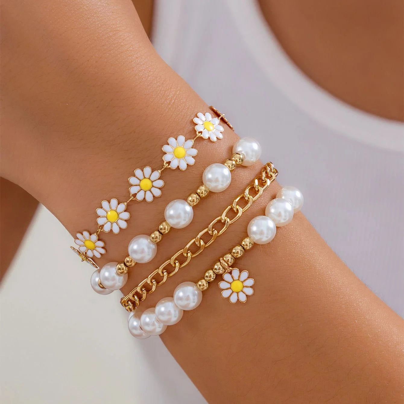 10-Piece Vintage Bohemian Bracelet Set | Daisy Flower Pearl Bangles | USA