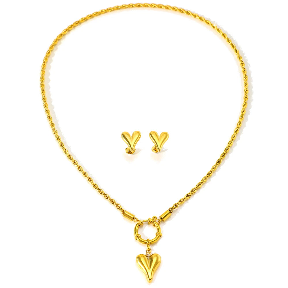 Stainless Steel Necklace Superior Feeling Delicate Twist Chain Chic Heart Pendant Gorgeous Necklace For Women Jewelry Handmade