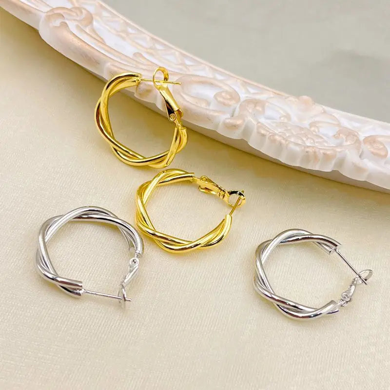 Twisted Weaving Metal Hoop Earrings - Vintage Geometric Statement