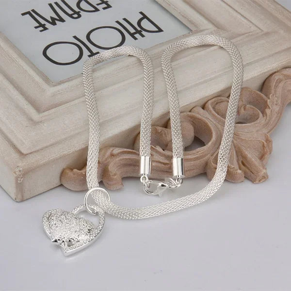 Silver Color Plated Gorgeous Charm Fashion Charm Heart Wedding Lady Love Necklace Noble Luxury 18 Inches Silver Jewelry