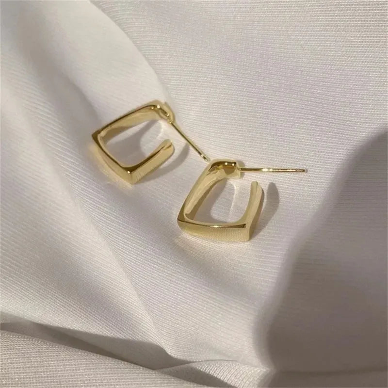 U-Shaped Geometric Earrings - Gold Irregular Trendy Jewelry