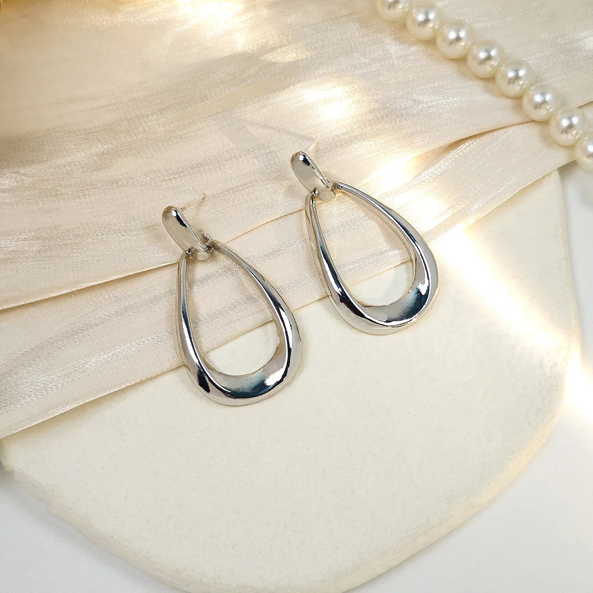 French Geometric Drop Earrings - Luxurious Daily Party Jewelry