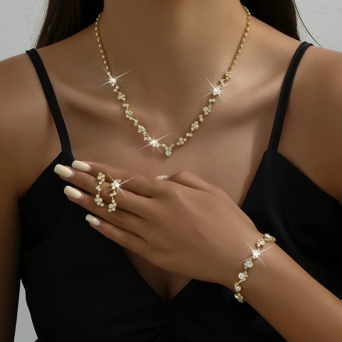 4-Piece Flower Jewelry Set - Necklace Earrings Bracelet Wedding Party