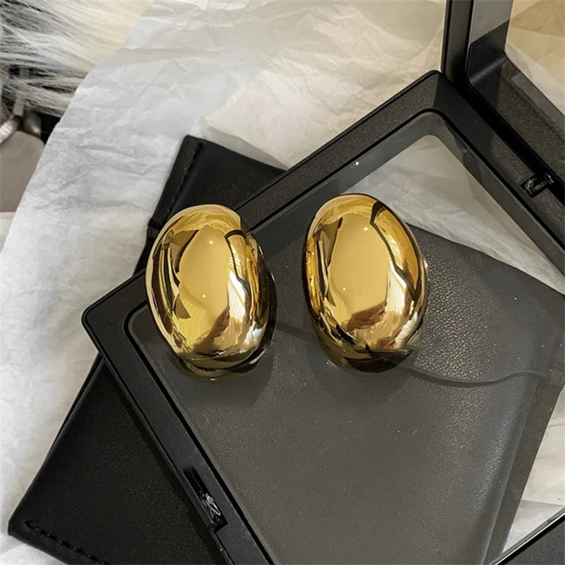 Hollow Oval Stud Earrings - Exquisite Metal Smooth OL Style