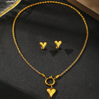 Stainless Steel Necklace Superior Feeling Delicate Twist Chain Chic Heart Pendant Gorgeous Necklace For Women Jewelry Handmade